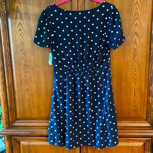 Old Navy short blue dress with daisy pattern in polyester - Picture 2 of 9